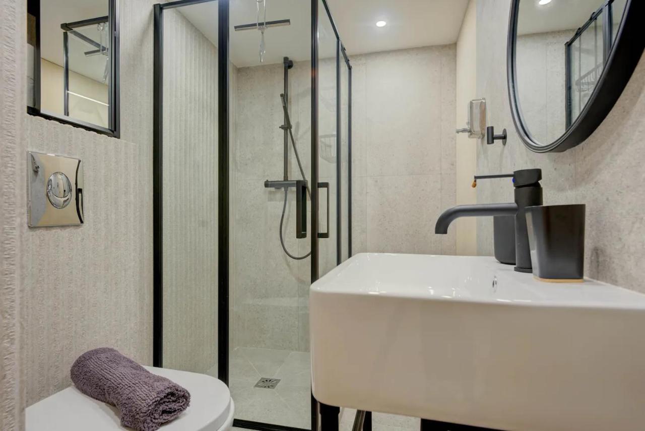 Duplex Studio Apt Mezzanine Near Shops & Cafes أنتيب المظهر الخارجي الصورة